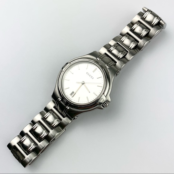 Gucci 9040M Watch - Picture 4 of 7